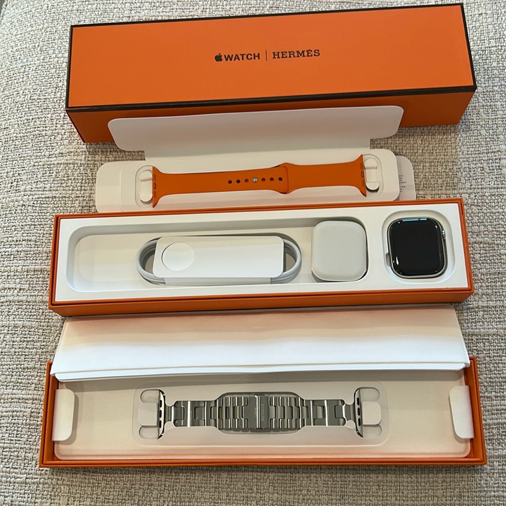 Brand new Hermes grand H steel apples watch 46MM series 11